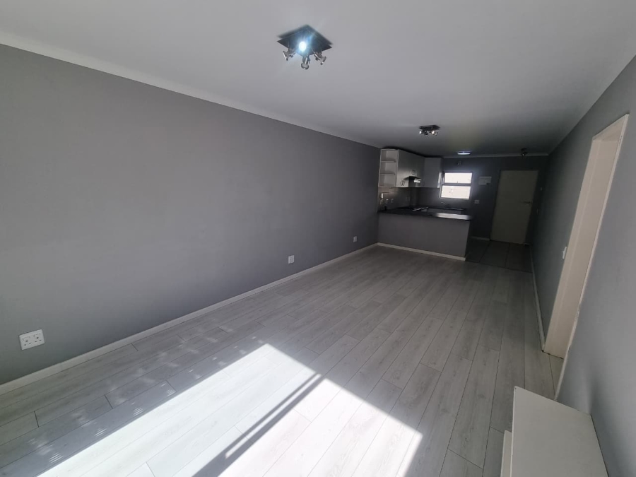 1 Bedroom Property for Sale in Royal Ascot Western Cape